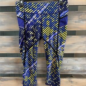 Athleta Radical Stride Capri Leggings Size Small Blue and Yellow